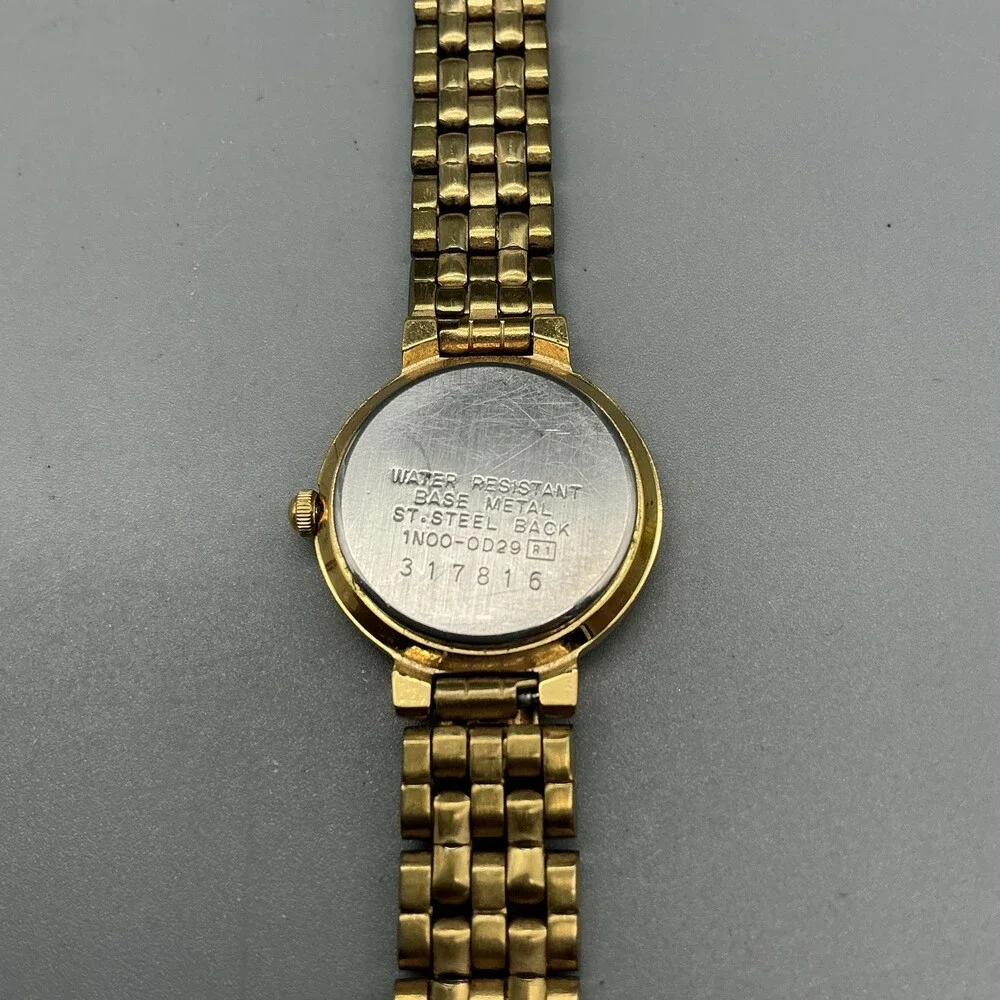 Vintage Seiko Womens Watch 21mm Black Dial Gold Tone 1N00-0D29 New Battery 6.5